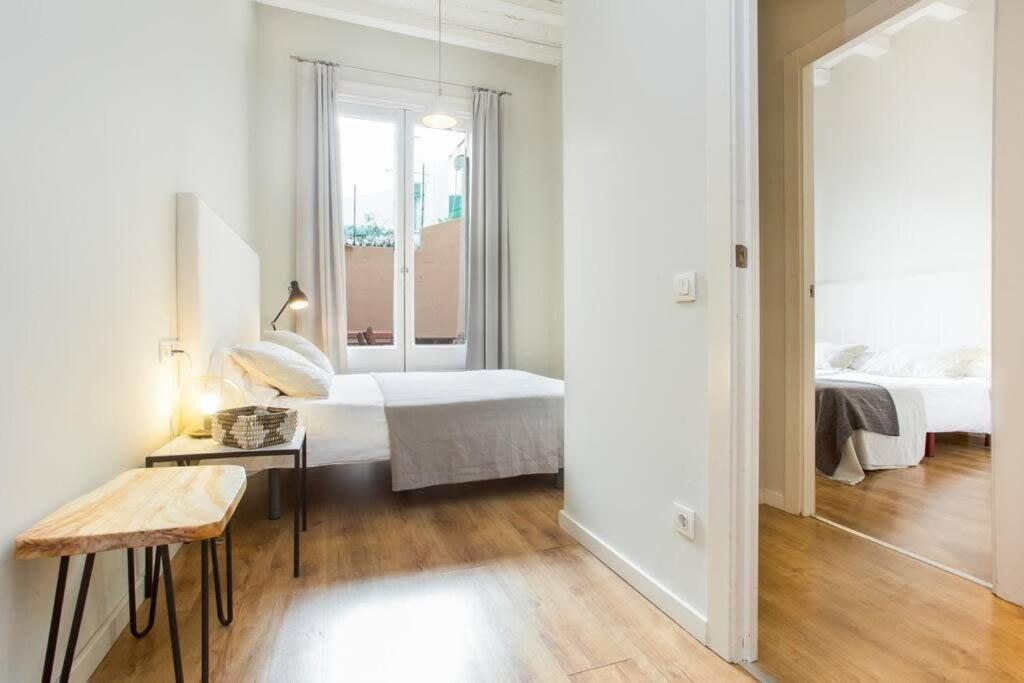 Appartement Bright And Modern 4bedroom With Terrace In Ramblas P1 Barcelone